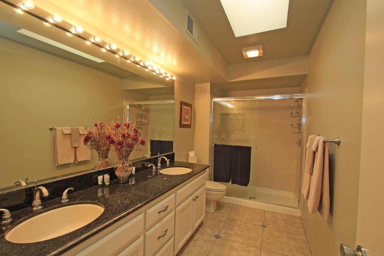 V3859 - Waterfall Hole Palm Desert Luaran gambar
